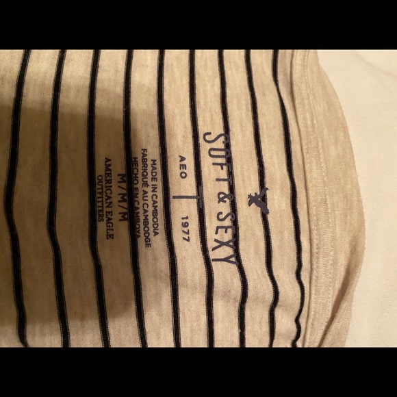 American Eagle Long Sleeve - Picture 5 of 6